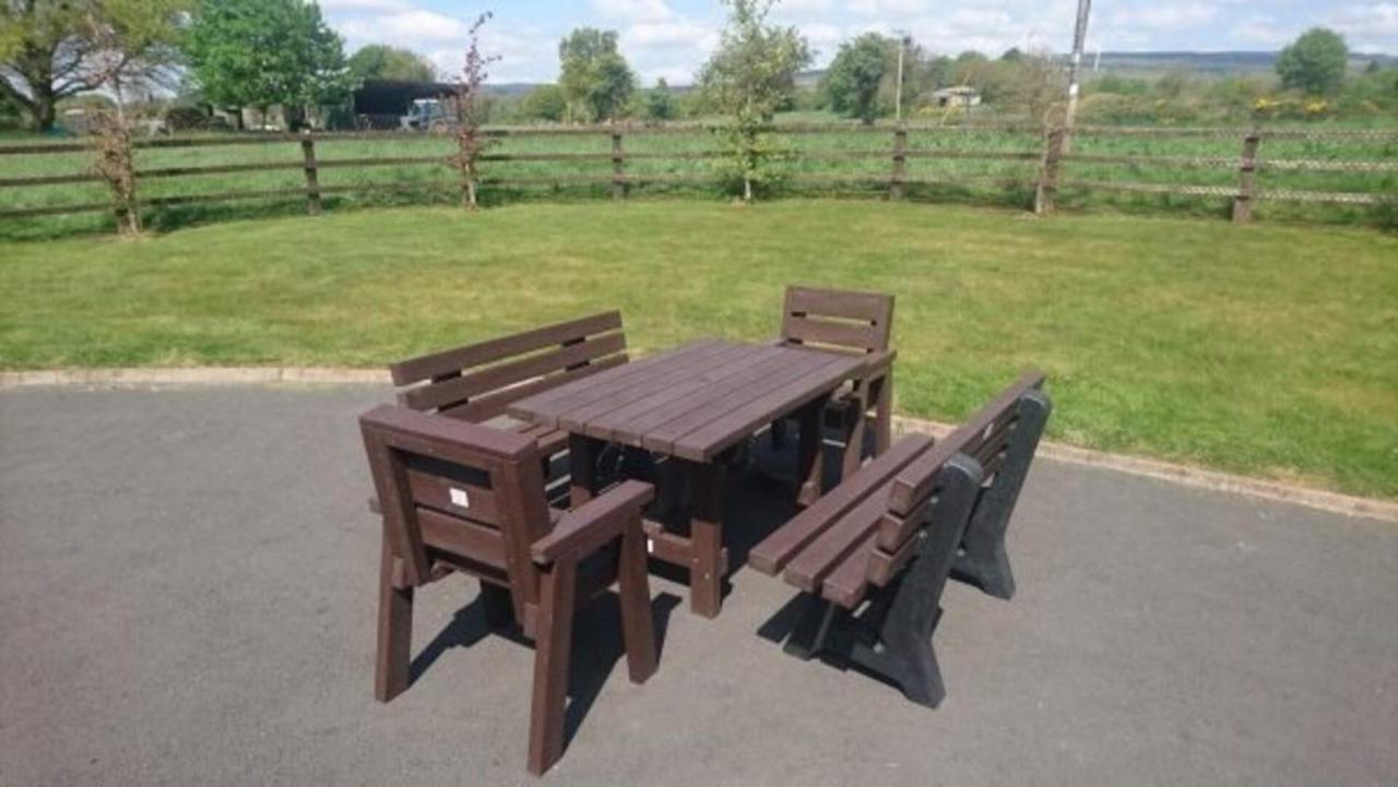 Inviting 4-Bed House In Strokestown Villa Luaran gambar
